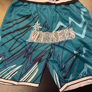 Seattle Mariners shorts